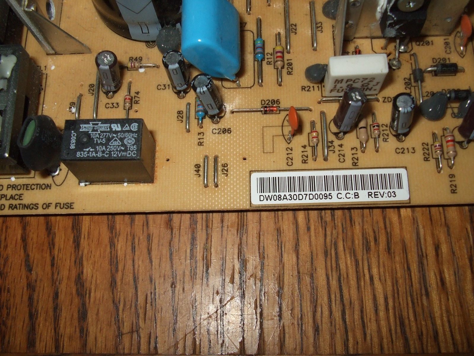 SONY EADP-170AF EIN NETZTEIL FÜR KDL32L4000